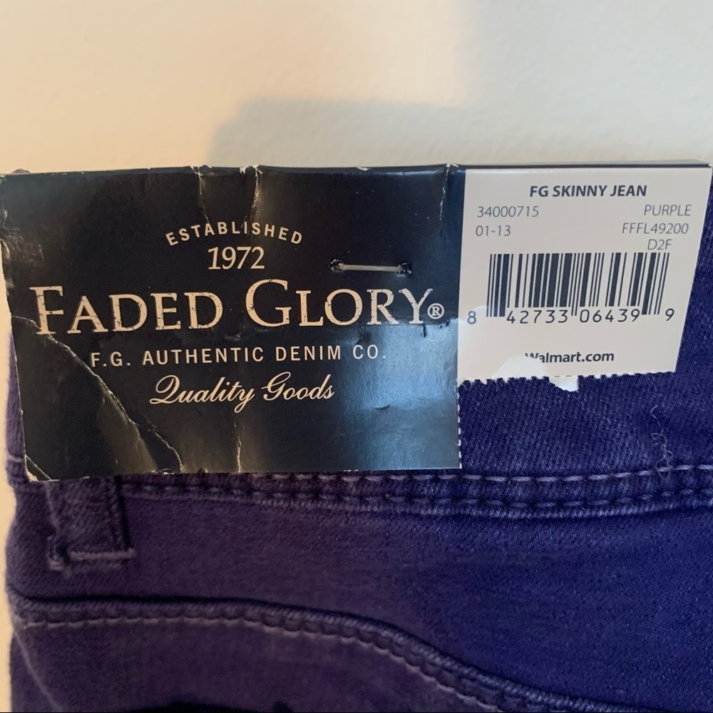 NWT Faded Glory Purple Skinny Jeans - Picture 2 of 4